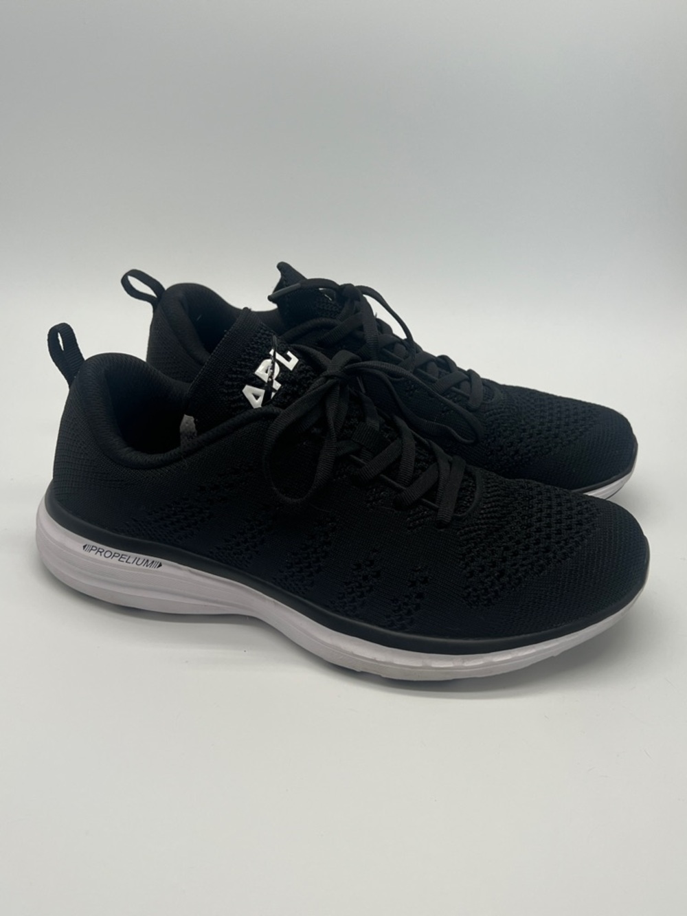 APL Women's TechLoom Pro Running Sneakers Size 10 EUC Black White